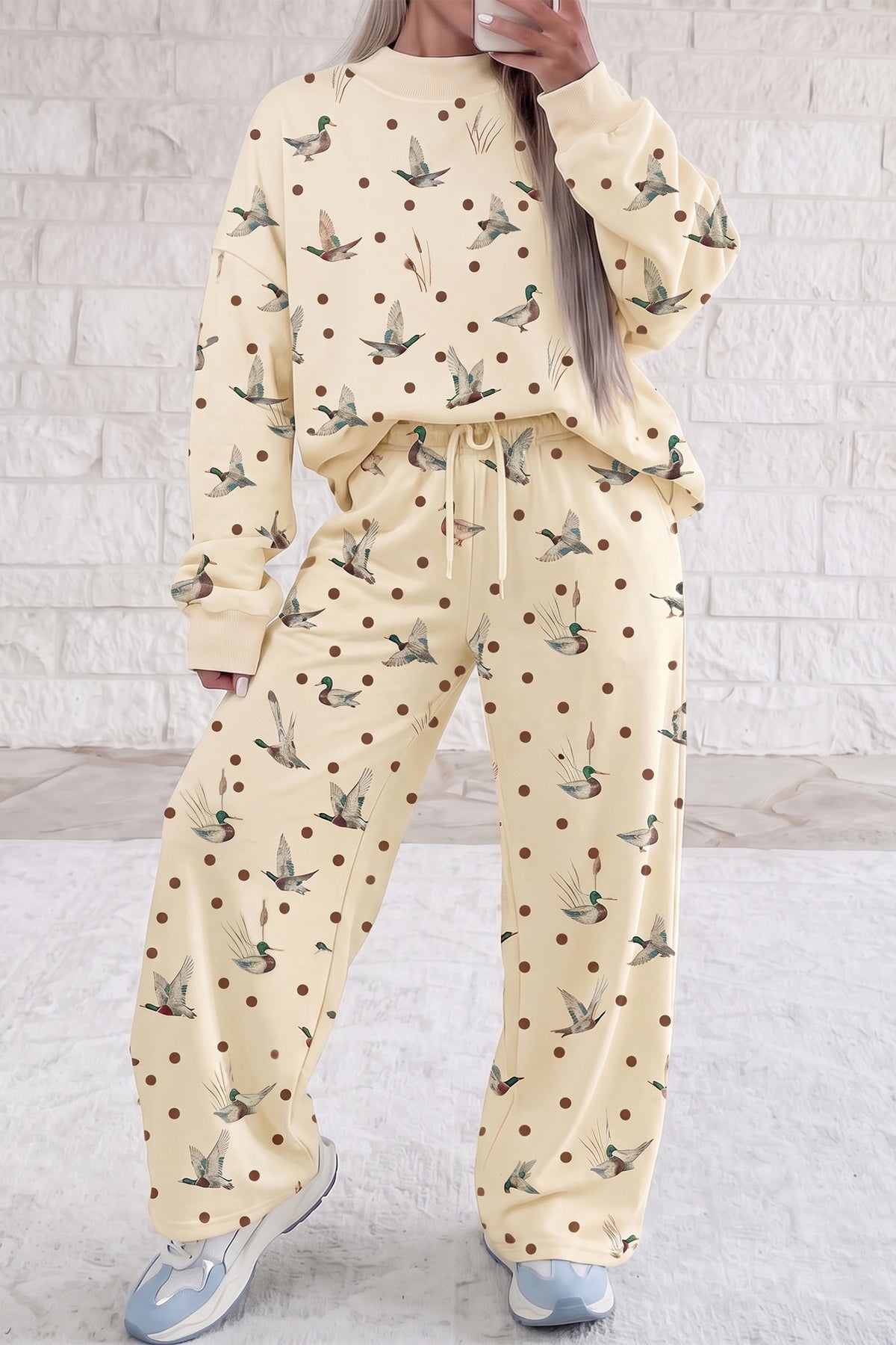 Polka Dot Mallard Print Crewneck Pullover 2-Piece Pants Set