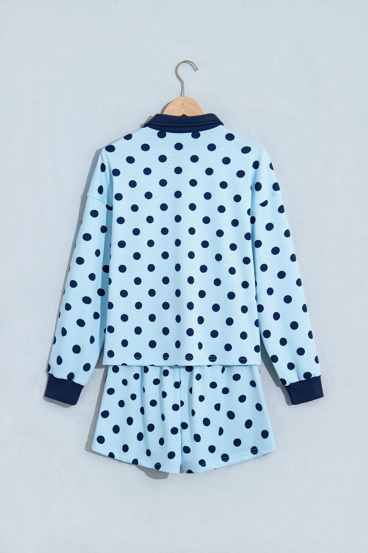 Polka Dot Drop Shoulder Loose Pullover Patch Pocket Shorts Set