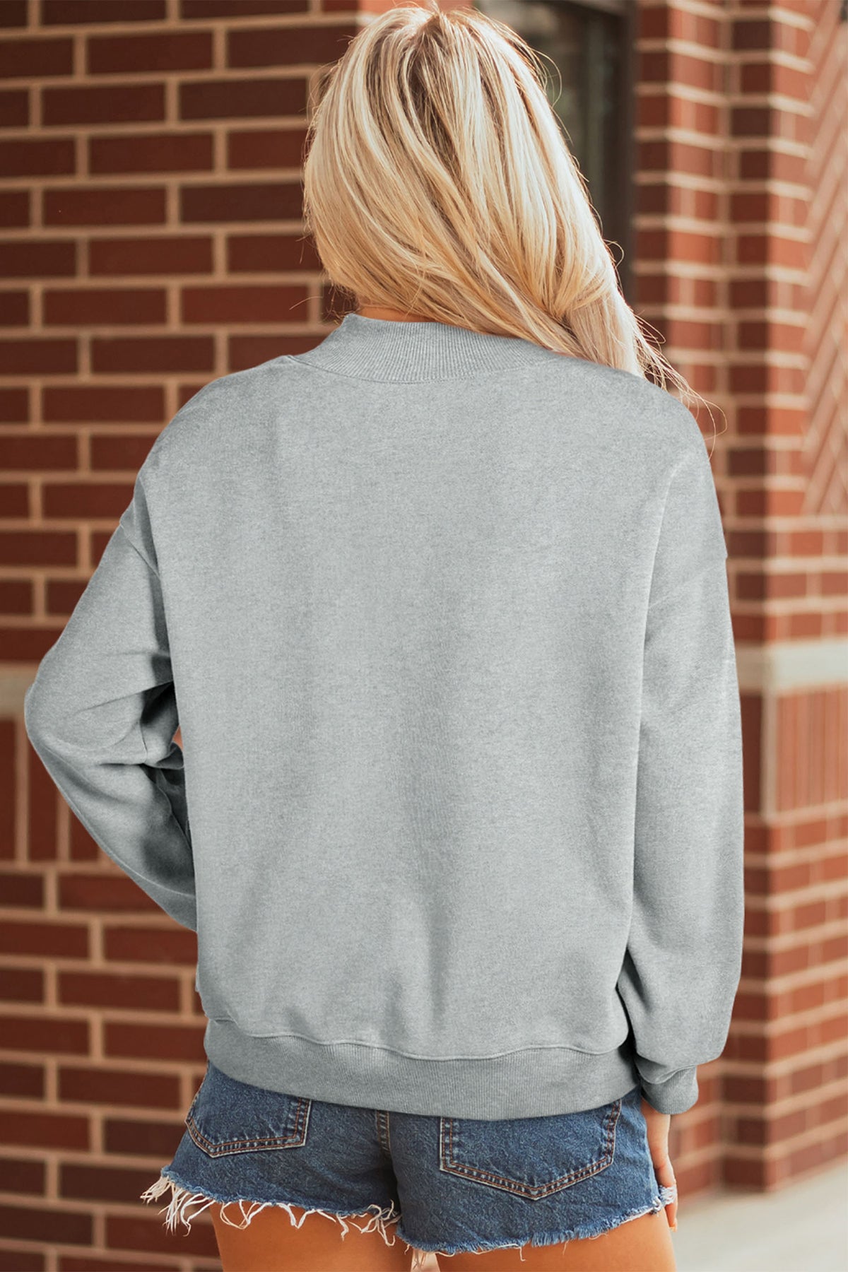 Western Style Mallard Mock Neck Sweatshirt